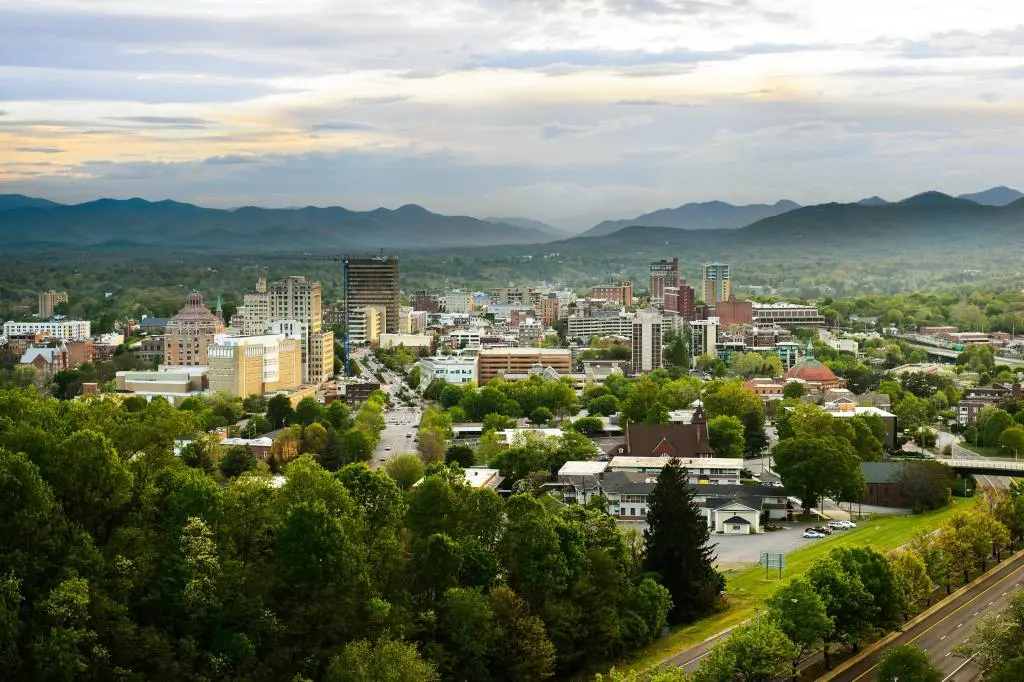 Top 10 Tourist Attractions in Asheville, North Carolina